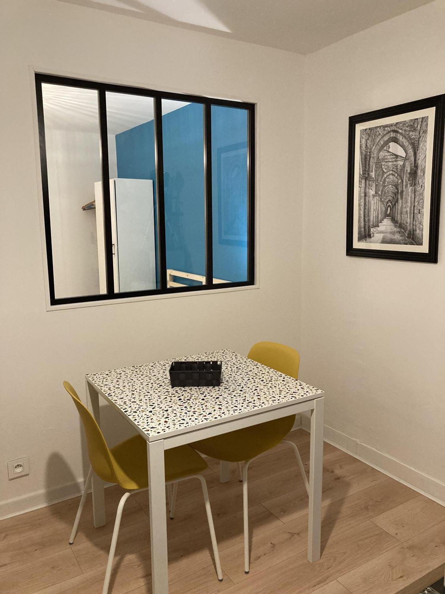 Le Petit Studio Proche Gare Flers  Ruang foto